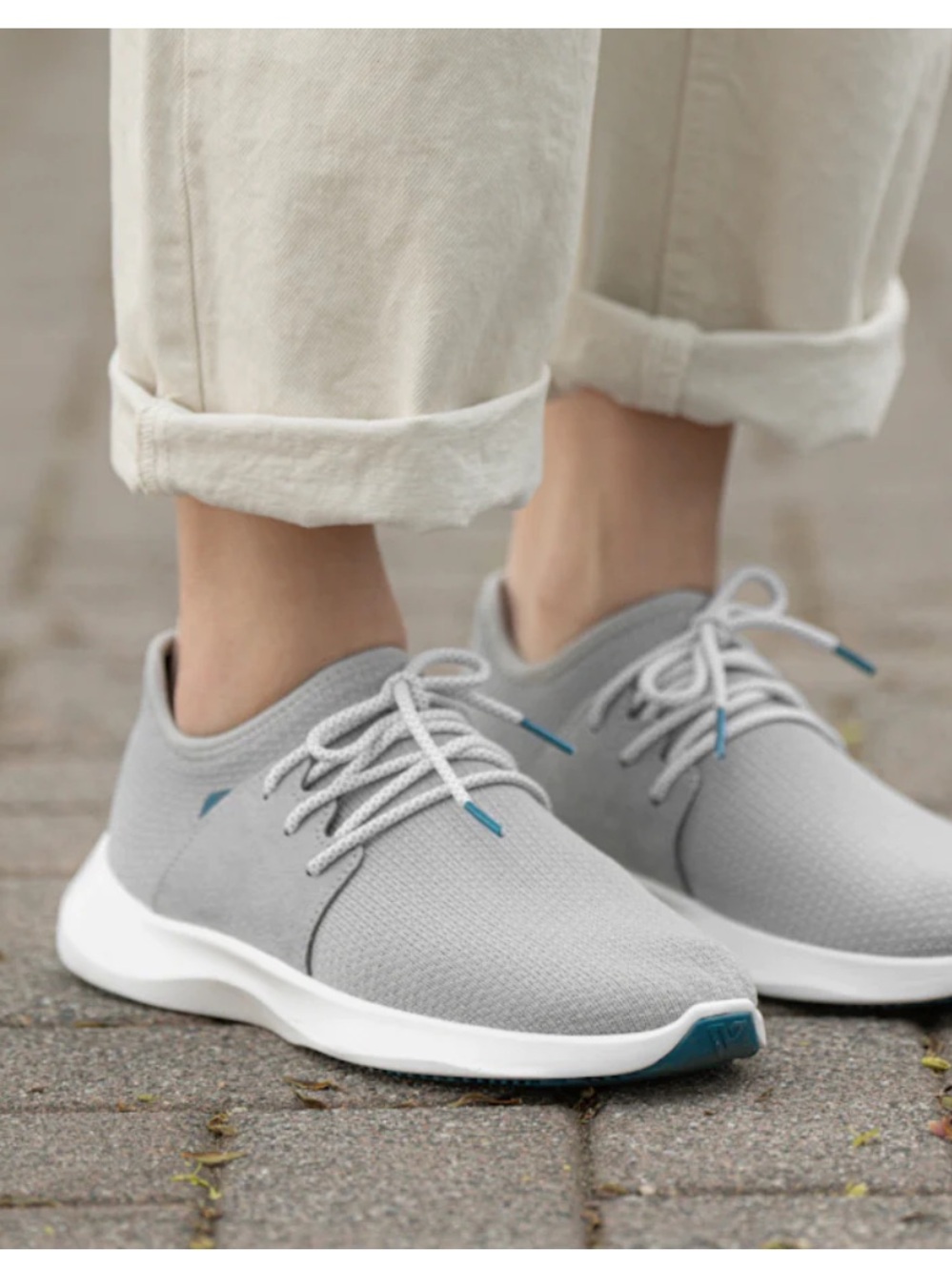 Vessi Everyday Classic Waterproof sneakers Lace up size 7 US in Grey Taupe